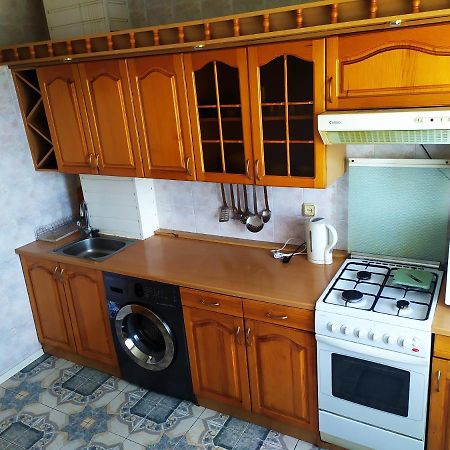 Apartamento Ильинская 3К Посуточно Почасово Sumy Exterior foto