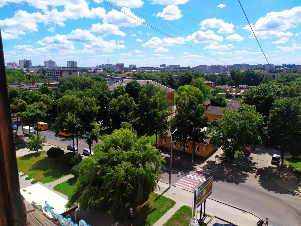 Apartamento Ильинская 3К Посуточно Почасово Sumy Exterior foto
